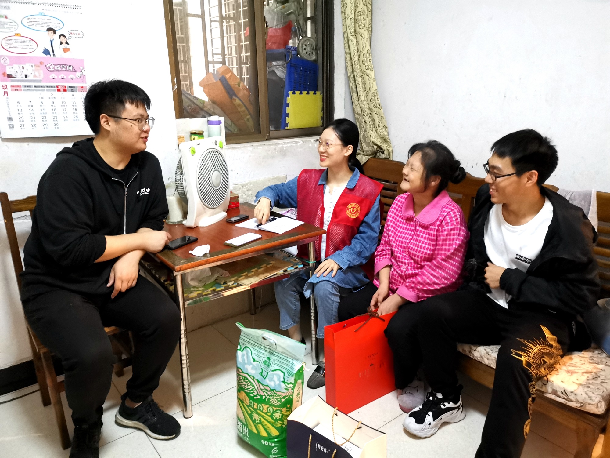C:\Users\Lenovo\Desktop\四组(1).jpg C:\Users\Lenovo\Desktop\四组(1).jpg
